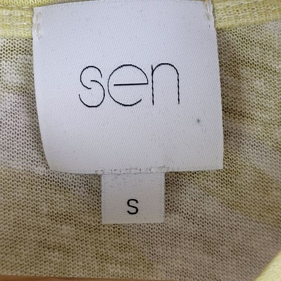 Sen Padded Shoulder Tee Tank Small - Picture 5 of 8